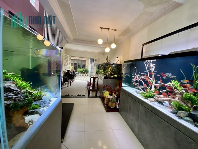 BÁN NHÀ HOÀNG NGỌC PHÁCH DÂN XÂY ĐỘC LẬP LÔ GÓC.