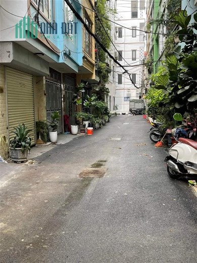 bán nhà ngọc thụy long biên 51m2 x 4 T x MT 4,4m  giá 5,5 Tỷ