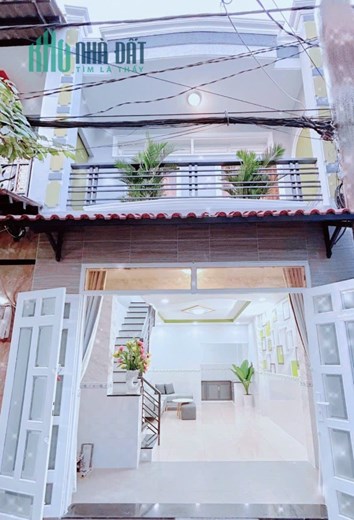 HẺM 5m 18D_ LÊ VĂN QUỚI, NHÀ MỚI Ở LIỀN, CỌC XONG NHẬN NHÀ.