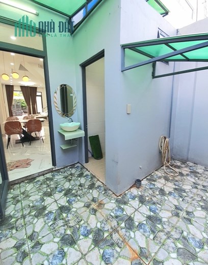 CHO THUÊ NHÀ LẦU MỚI 100% TUYỆT ĐẸP, THIẾT KẾ HIỆN ĐẠI, KDC ĐIỆN LỰC
