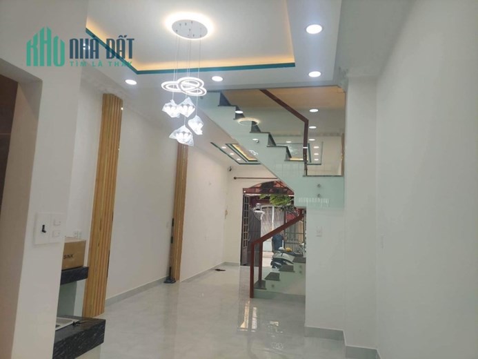Giảm 1ty3 còn 5.8 tỷ TL mạnh-  nhà 2 MH 8m Gò Dầu quận Tân Phú 4 x 17- 2T