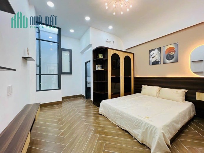 Bán Nhà Nguyễn Kiệm,Giáp Phú Nhuận, 50M2, Hẻm Xe Hơi, Còn 4.2 Tỷ