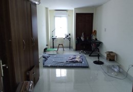 Cho thuê phòng trọ khép kín 27m2, có ban công, WC riêng tại ngõ 192 Lê Trọng Tấn