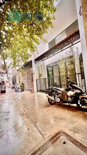 "Cực Hót, Nhà trung tâm khu K300 Tân Bình. 4.7 x 12, 54m2, 4 tầng 4pn chỉ 6.7 tỷ 0908233029