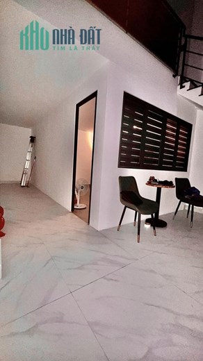 "Cực Hót, Nhà trung tâm khu K300 Tân Bình. 4.7 x 12, 54m2, 4 tầng 4pn chỉ 6.7 tỷ 0908233029