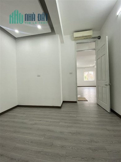 Chung cư Trung hòa nhân chính hoàng minh giám DT75m