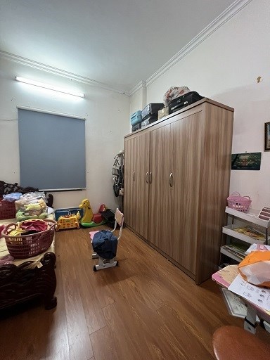 CHÍNH CHỦ CẦN BÁN NHÀ 4 TẦNG TẠI LÊ HỒNG PHONG, HÀ ĐÔNG, HÀ NỘI