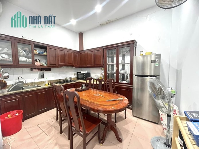 Tân mai nhà đẹp 38m2-4t ở luôn chỉ 3 tỷ 35,lh 0987136162