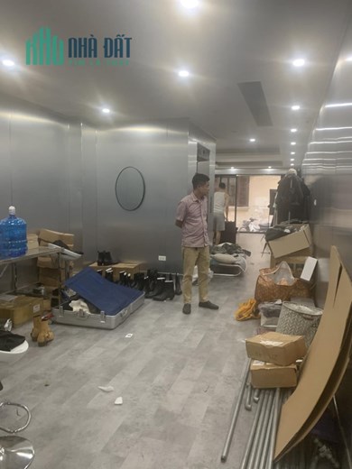 Cho thuê nhà phố La Thành ,70 m2 x 1 tầng , giá 9tr