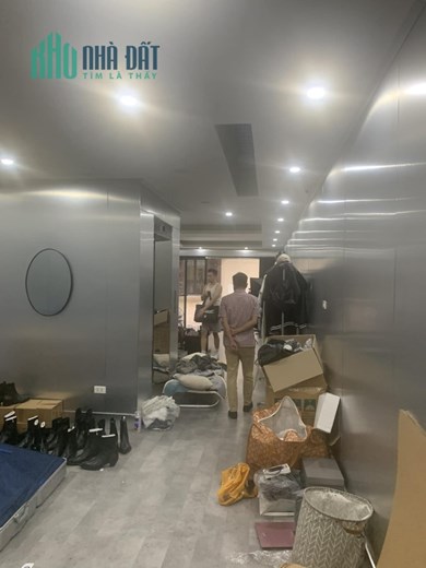 Cho thuê nhà phố La Thành ,70 m2 x 1 tầng , giá 9tr