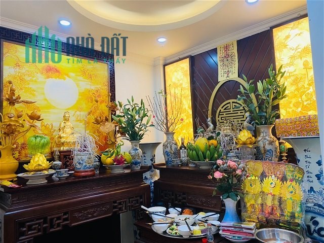 Bán nhà phố Vũ Xuân Thiều, ngõ thông, ngõ ô tô tránh nhau, ô tô vào nhà