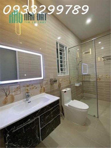 NHÀ MỚI HOÀN THIỆN MẶT TIỀN TẠI THỦ DẦU MỘT SÁT ĐƯỜNG LỚN LÊ CHÍ DÂN.