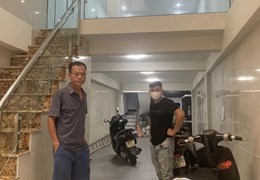 Cho thuê nhà phố Lê Thanh Nghị ,50 m2 x 5 tầng , giá 35 tr