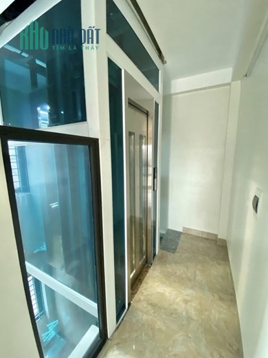 Bán nhà lô góc, Ngõ 162 Khương Đình, ô tô, kinh doanh, thang máy, full đồ, 45m* 6T nhỉnh 7 tỷ