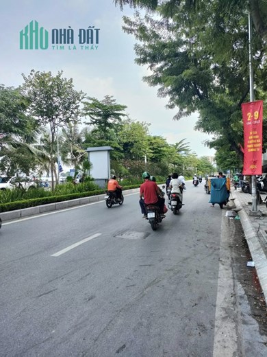 Lô Góc-Ô Tô16 Chỗ Vào Đất-DT 96m²-MT 15m-Thị Trấn Đông Anh-Nhỉnh 4 tỷ