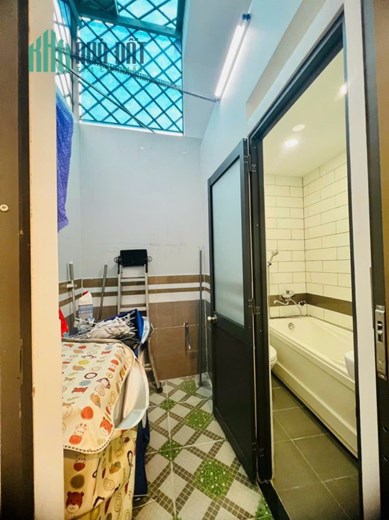 TT GÒ VẤP NGAY LOTTE NGUYỄN VĂN LƯỢNG - HẺM XE HƠI LT - DT 45M2 3PN  NỞ HẬU - NHÀ MỚI Ở LUÔN - TẶNG