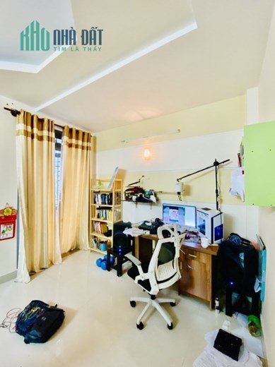 Bán Nhà Riêng Hẻm Xe Hơi CMT8 P.5 Q.TP (Dt: 50m2, Nở Hậu) gần AEON TP
