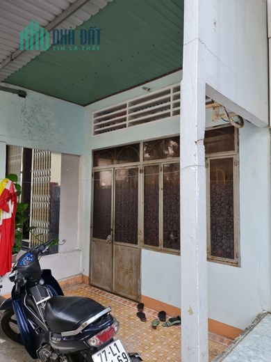 Bán Nhà Hẻm Cạn 2 Mặt Nguyễn Thái Học, P.Nguyễn Văn Cừ, Quy Nhơn , 57,6m2 , Cấp 4 , Giá 2 Tỷ 500 Tr
