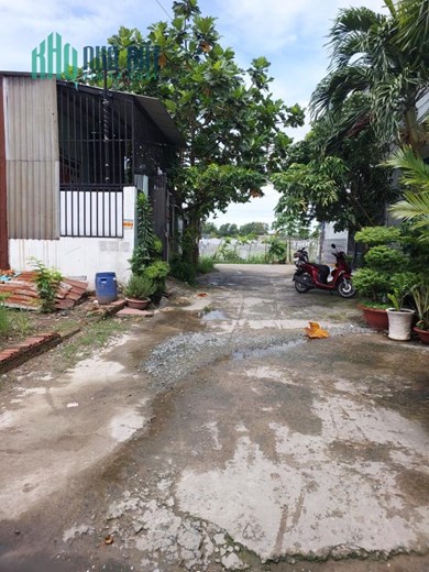 ĐẤT ĐẸP - GIÁ TỐT - Cần Bán Lô Đất Vị Trí Đắc Địa Tại  Huyện Bình Chánh- HCM