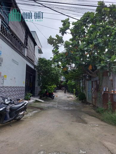 ĐẤT ĐẸP - GIÁ TỐT - Cần Bán Lô Đất Vị Trí Đắc Địa Tại  Huyện Bình Chánh- HCM