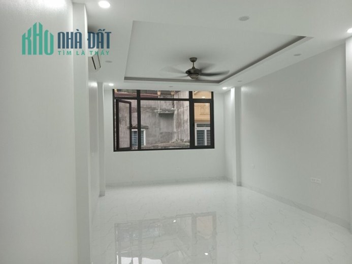 BÁN NHANH 4 TẦNG ĐẸP - NỘI THẤT CHÂU ÂU – ĐỒ ĐẸP ĐẲNG CẤP – 43M2X 4 TẦNG X 5.35 TỶ