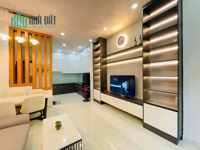 Bán Nhà Phan Đăng Lưu, Phú Nhuận, 4Lầu,6 Phòng, 4.5tỷ