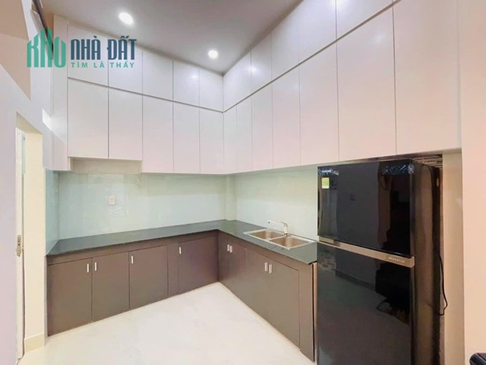 Bán Nhà Phan Đăng Lưu, Phú Nhuận, 4Lầu,6 Phòng, 4.5tỷ