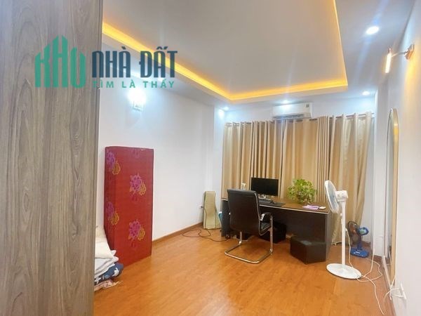 BÁN NHÀ ĐẸP XUÂN THỦY CẦU GIẤY, DÂN XÂY, GẦN ÔTÔ TRÁNH, SÁT TTTM, GIÁ NHỈNH 5TỶ