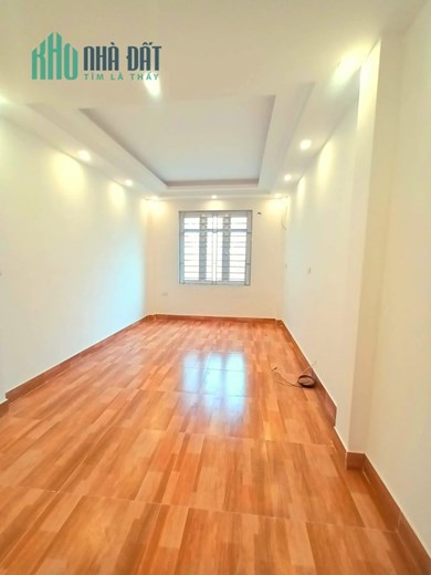 BÁN NHÀ MỚI 5 TẦNG (THẠCH BÀN, LONG BIÊN) NHỈNH 2 TỶ