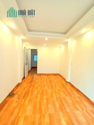 BÁN NHÀ MỚI 5 TẦNG (THẠCH BÀN, LONG BIÊN) NHỈNH 2 TỶ