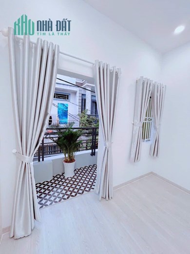 BÌNH TÂN - HẺM XE HƠI 5M THÔNG - 2 TẦNG - 32M2 - SỔ VUÔNG VỨC NỞ HẬU NHẸ -  NHÀ MỚI ĐẸP ĐƯỜNG SỐ