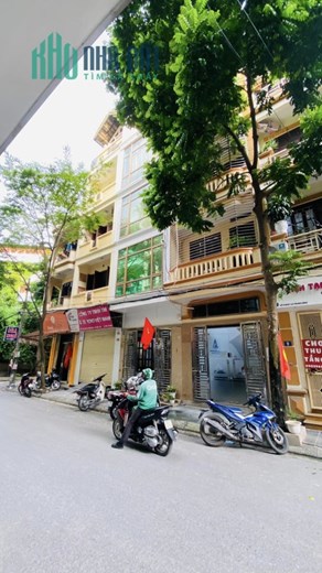 💥Vị trí đẹp-Kinh doanh-Phân lô Trung Kính, Ô tô tránh 42m 5T, chỉ 12.5 tỷ💥