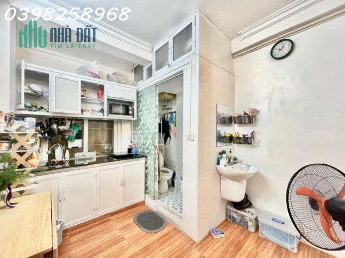 BÁN NHÀ GIẢNG VÕ, 15m2x 5T, MT73m, Ô TÔ ĐỖ CỔNG, LÔ GÓC, KINH DOANH, CHỈ NHỈNH 1 TỶ