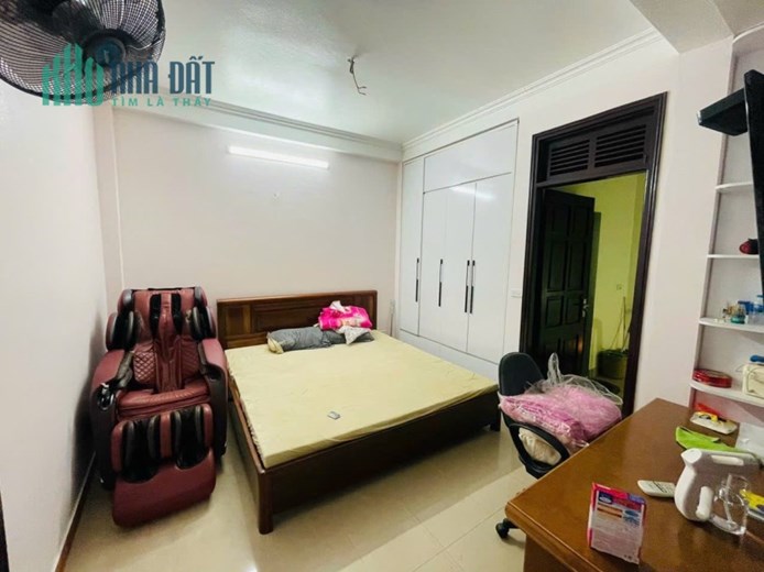 AN DƯƠNG - GARA 7 CHỖ, THANG MÁY, KINH DOANH TỐT 12.3 TỶ