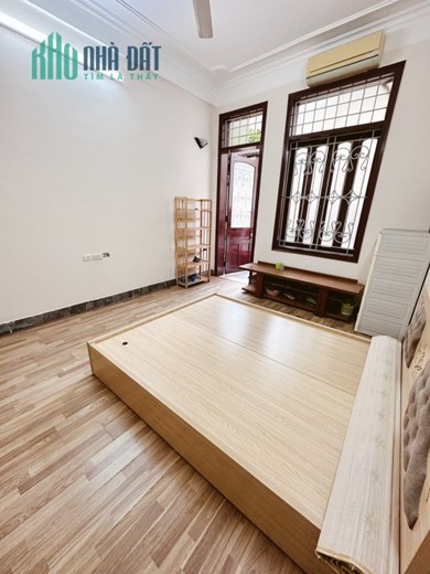 CHO THUÊ NHÀ QUỐC TỬ GIÁM 30m2 3 ngủ 3WC