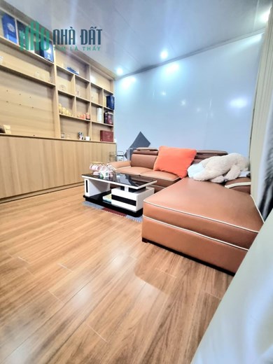 ÂU CƠ - GARA Ô TÔ TRÁNH, THANG MÁY, KINH DOANH 12.2 TỶ