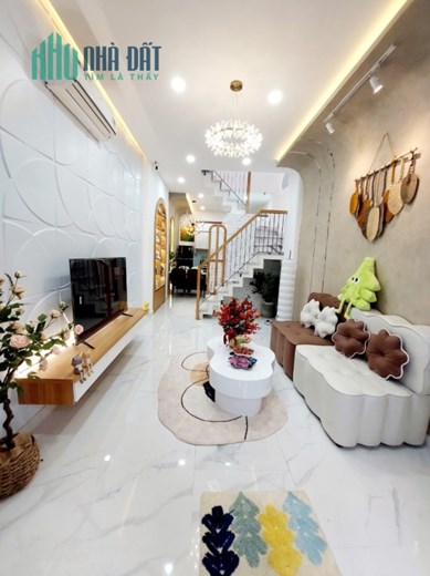 Bán nhà mới hxh nở hậu Phạm Văn Chiêu phường 14 Gò Vấp giá 4 tỷ 2