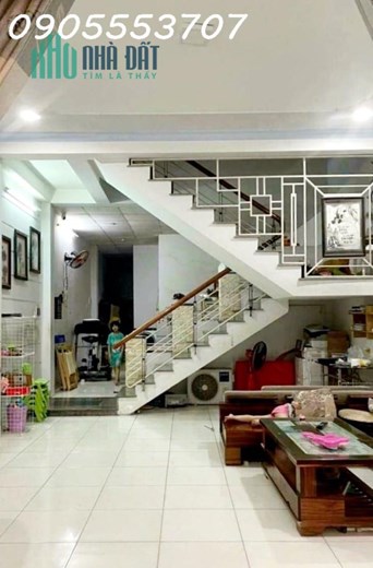 Sập hầm, Nhà ngon 2 tầng mới, mặt tiền đường 5,5m sau Bến xe Đà Nẵng, gần Lê Thạch, Hoà An, Đà