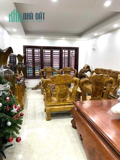 Bán Nhà Phố Nguyên Hồng 50,4m2 x 7 tầng thang máy, thông sàn kinh doanh, nội thất sang trọng, giá