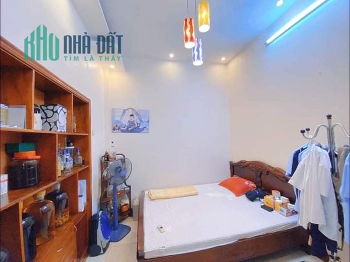 Bán Nhà Ngõ 105 KĐT Mới Phố Xuân La 81m2 x 4 tầng, phân lô vip, ngõ thông rộng, giá nhỉnh 280tr/m2