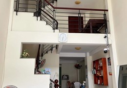 Nhà 2 mặt tiền hẻm 12 đường 339 DT 57m đúc 2 lầu giá tốt