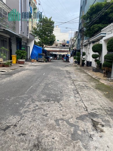 Cho thuê VTKD 10m thông Tô Hiệu quận Tân Phú 4 x 20 -5T-chỉ 18 triệu TL tôt