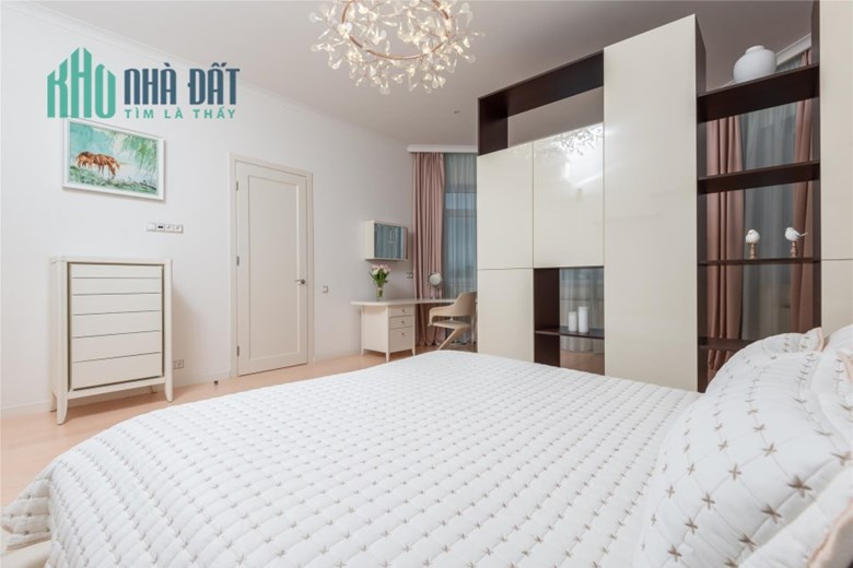 XUÂN THỦY- Bán nhà 30mx 5 tầng, 3P. Ngủ, ngõ rộng, nông. Giá: 3,28 tỷ