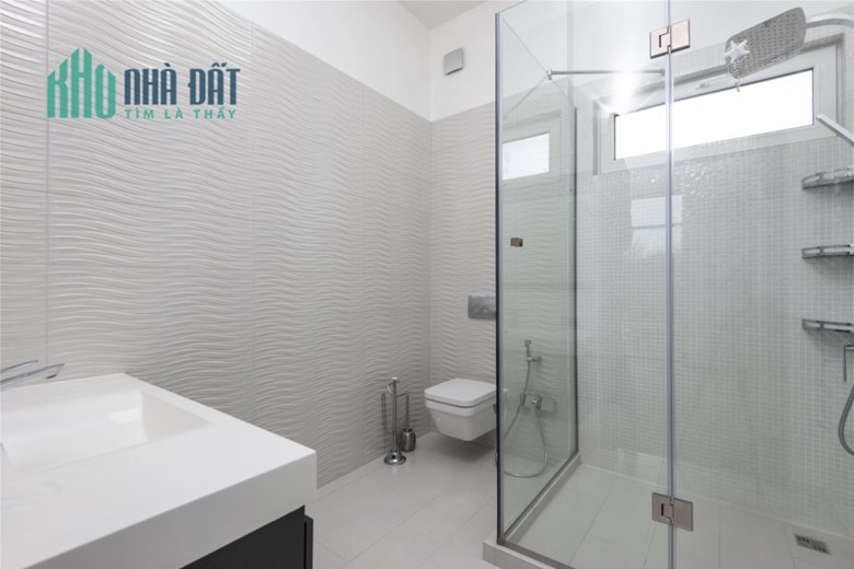 XUÂN THỦY- Bán nhà 30mx 5 tầng, 3P. Ngủ, ngõ rộng, nông. Giá: 3,28 tỷ