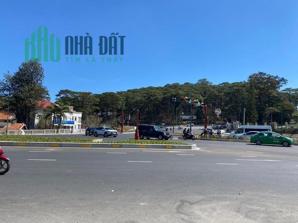 Bán nhà hẻm đường 3 tháng 4 Đà Lạt cách Hồ Xuân Hương 200m