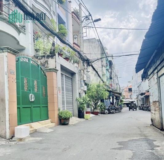 NHÀ HẺM NI SƯ HUỲNH LIÊN, T ÂN BÌNÂ,  DIỆN TÍCH 2TÍCH, HẺM TO, GIÁ  3,2 TỶ CÓ TL