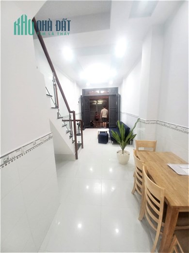 Chỉ 3.1 tỷ TL, nhà đẹp 2 tầng 2PN, 30m2, Đường 12, BHHA, Bình Tân, ngay Lê Văn Quới.