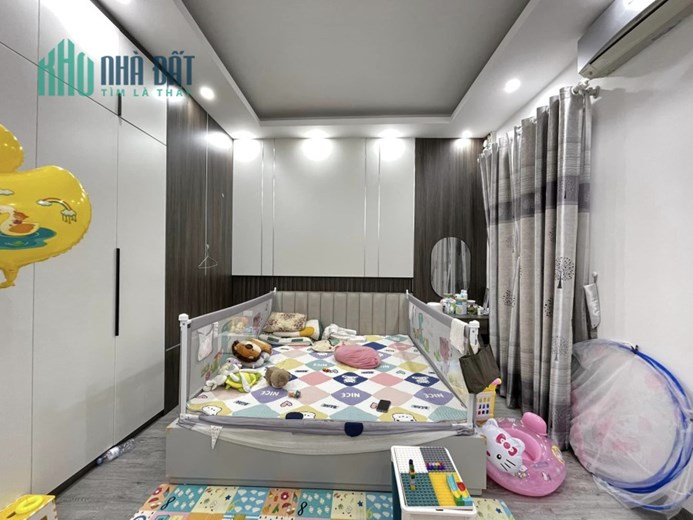 🔥🔥HOT,   HIẾM,  LÔ GÓC, Ô TÔ, KINH DOANH🔥🔥
💥VƯƠNG THỪA VŨ 50m2 x4 tầng, nhỉnh 6 tỷ