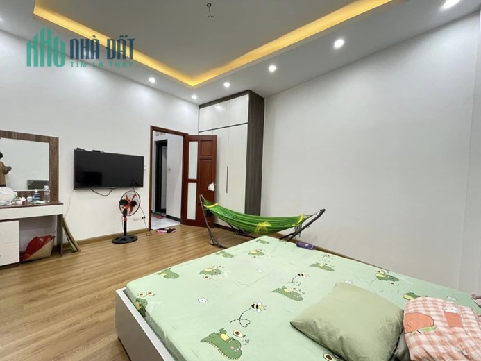 🔥🔥HOT,   HIẾM,  LÔ GÓC, Ô TÔ, KINH DOANH🔥🔥
💥VƯƠNG THỪA VŨ 50m2 x4 tầng, nhỉnh 6 tỷ