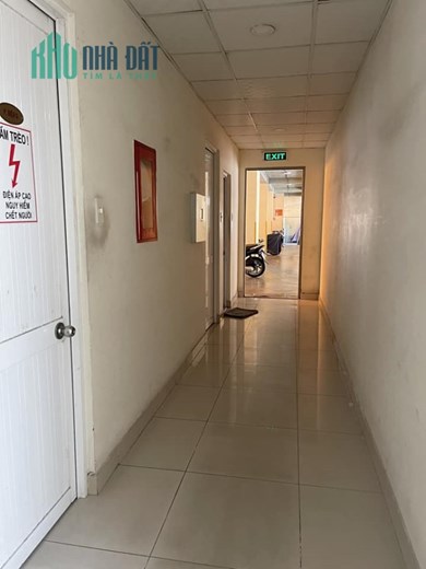 BÁN CĂN HỘ DỊCH VỤ, 8X20M, ĐƯỜNG LỚN,XÂY DỰNG HẦM 7 LẦU, TRUNG TÂM QUẬN 7, 29 TỶ